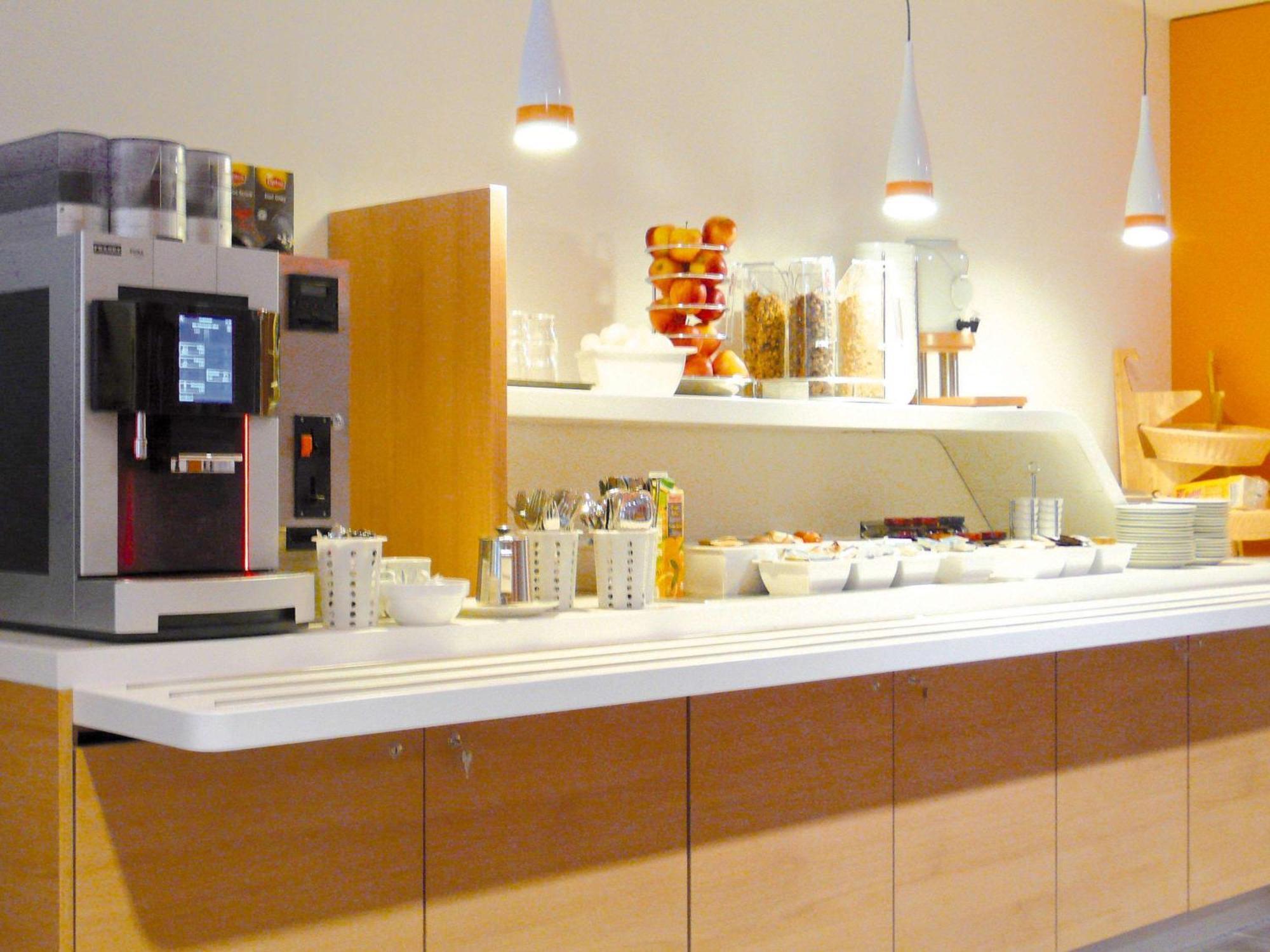 Hotel Ibis Budget Bonn Süd 2*